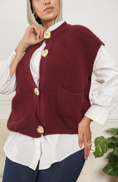 Short Wool Vest detail view from Debaj women’s top collection